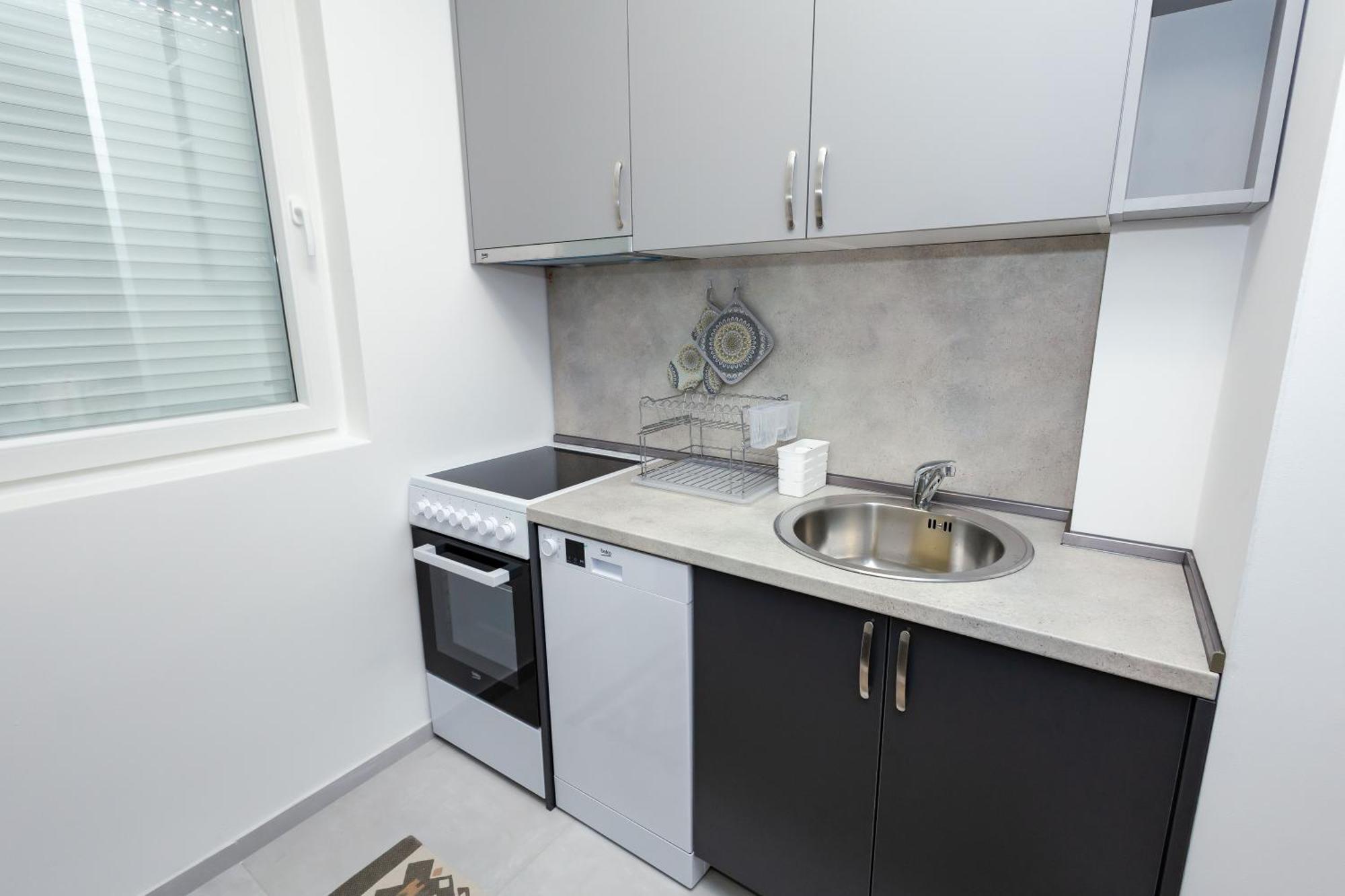 Elegant Escape Podgorica Apartment Ngoại thất bức ảnh