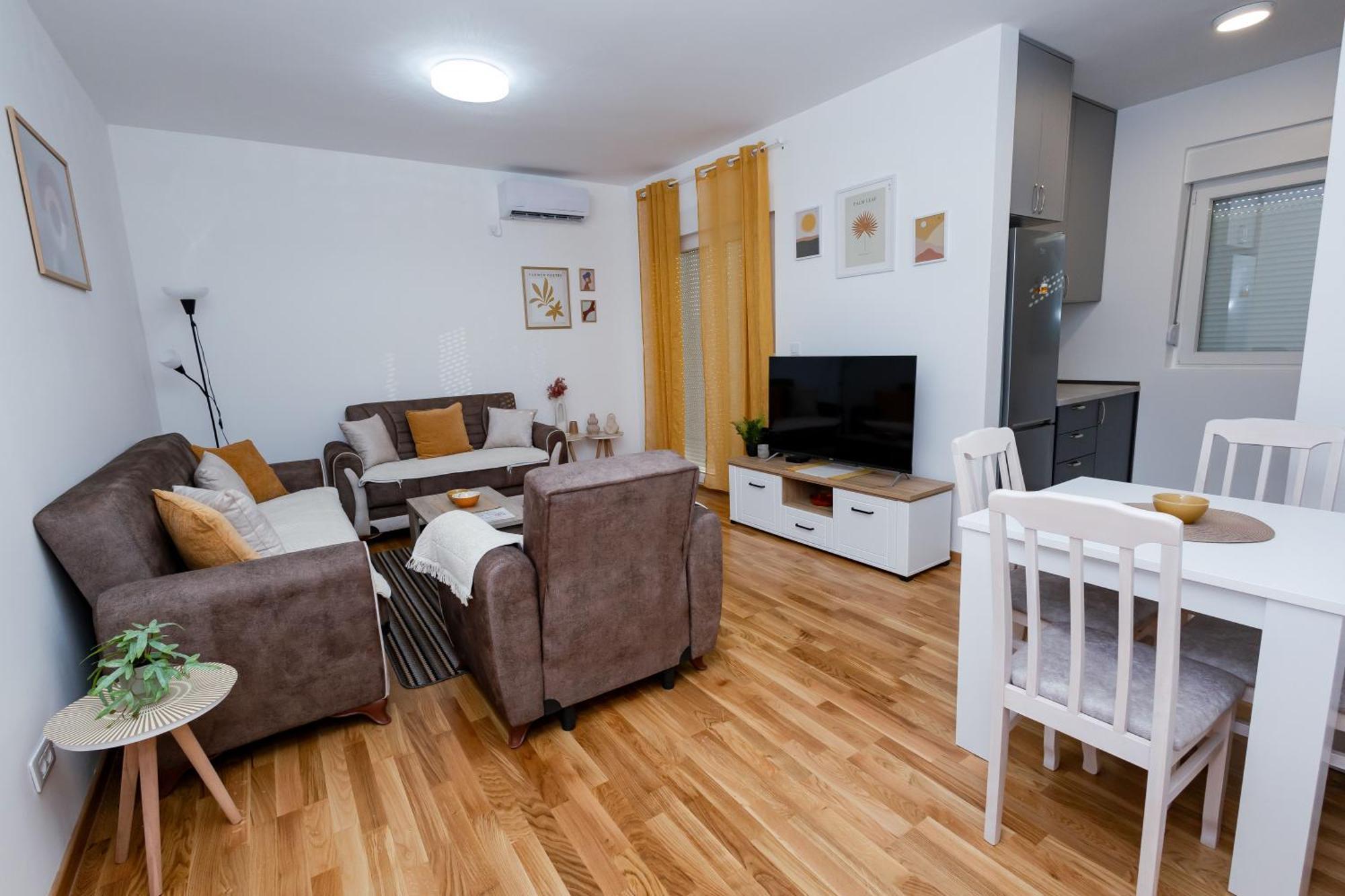 Elegant Escape Podgorica Apartment Ngoại thất bức ảnh